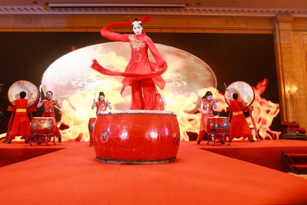 熱烈慶祝“變革創新 揚帆未來”北京中成康富2019年合伙人年會勝利召開 熱烈慶祝“變革創新 揚帆未來”北京中成康富2019年合伙人年會勝利召開